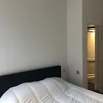 Rietveldhouse - Laurentplein 4 Lägenhet *